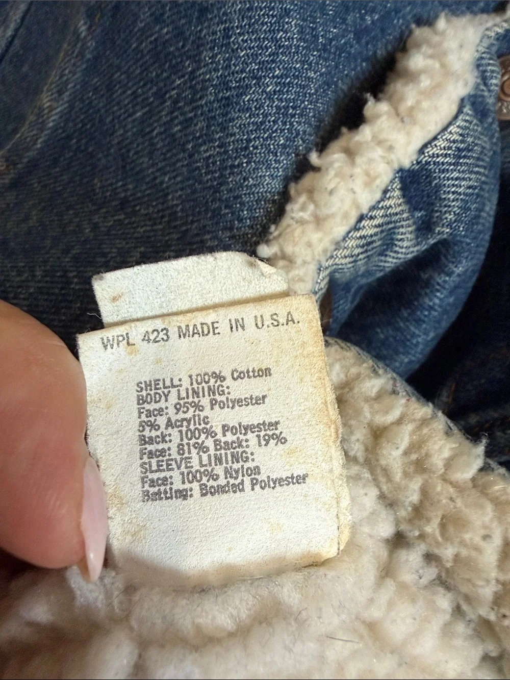 VTG 1987 Levi’s 70608-0216 Sherpa-Lined Type III Denim Trucker Jacket